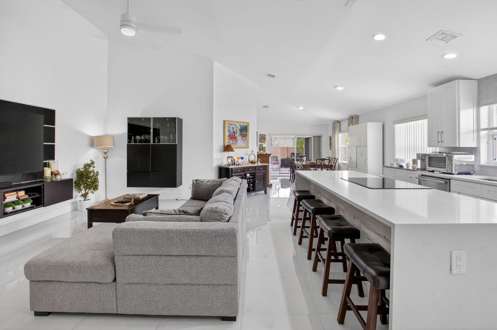 Photo of 5501 Grande Palm Circle, Delray Beach, FL 33484 (MLS # B26019702)