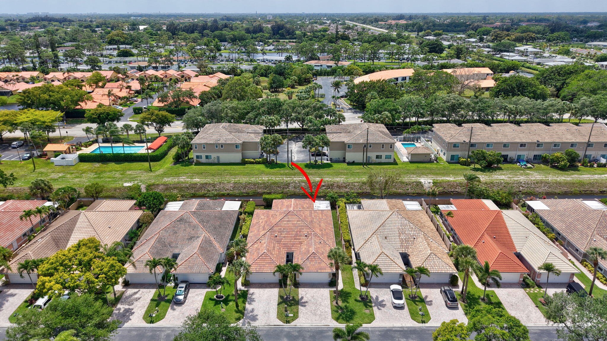 TROPICAL LAKES PH 2 - Residential