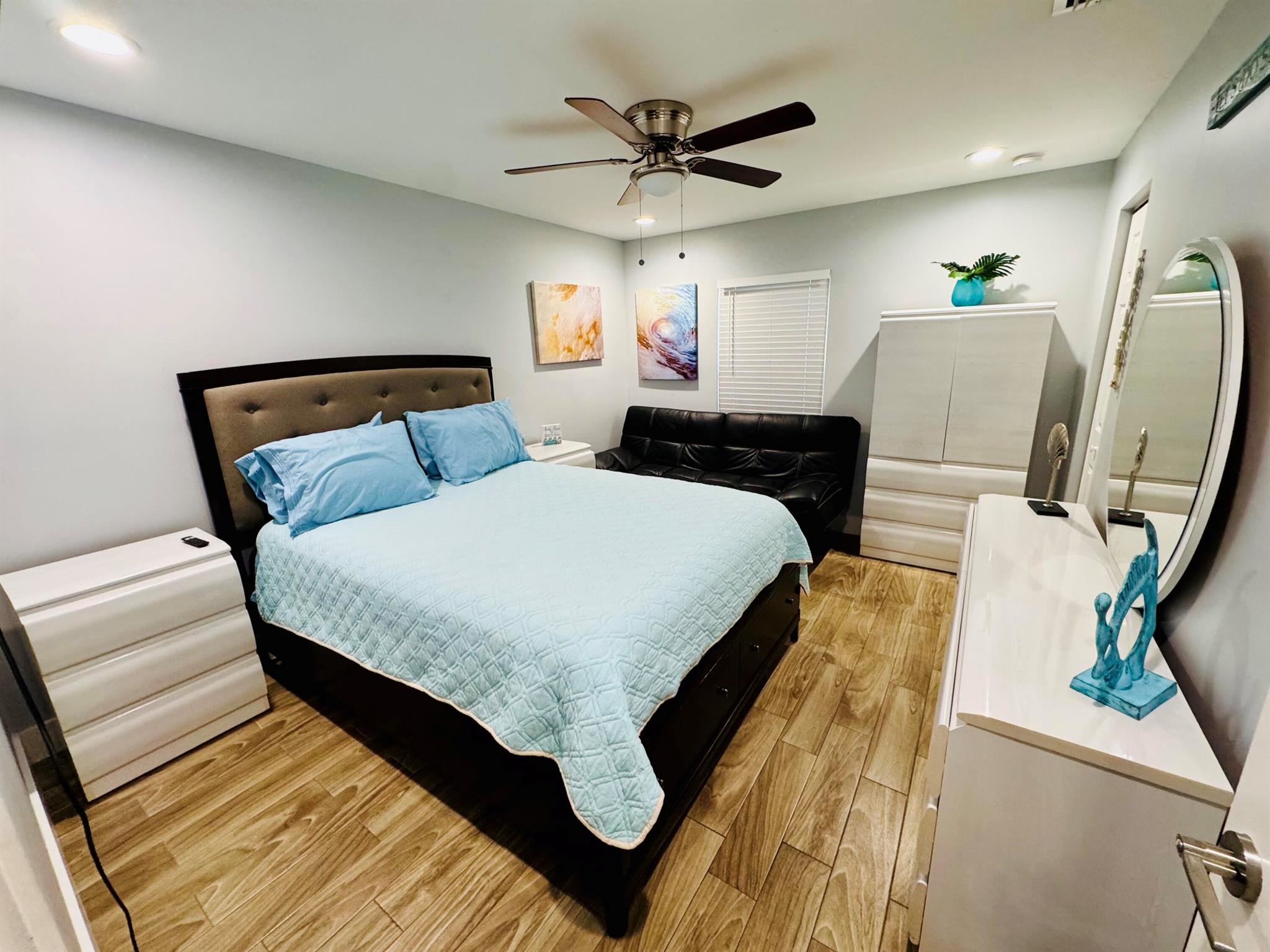 LAKE WORTH TOWN OF - Residential Lease