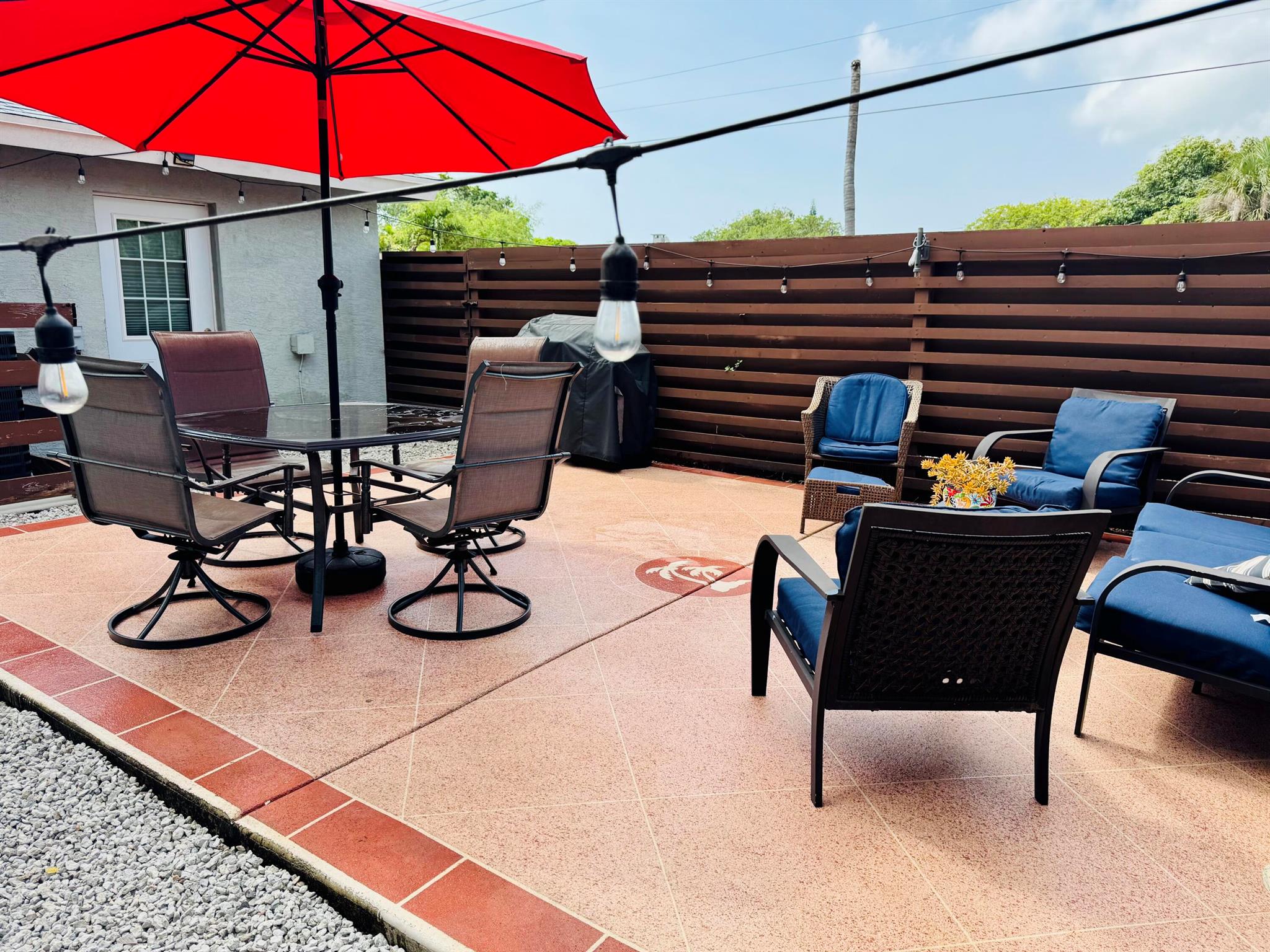 LAKE WORTH TOWN OF - Residential Lease