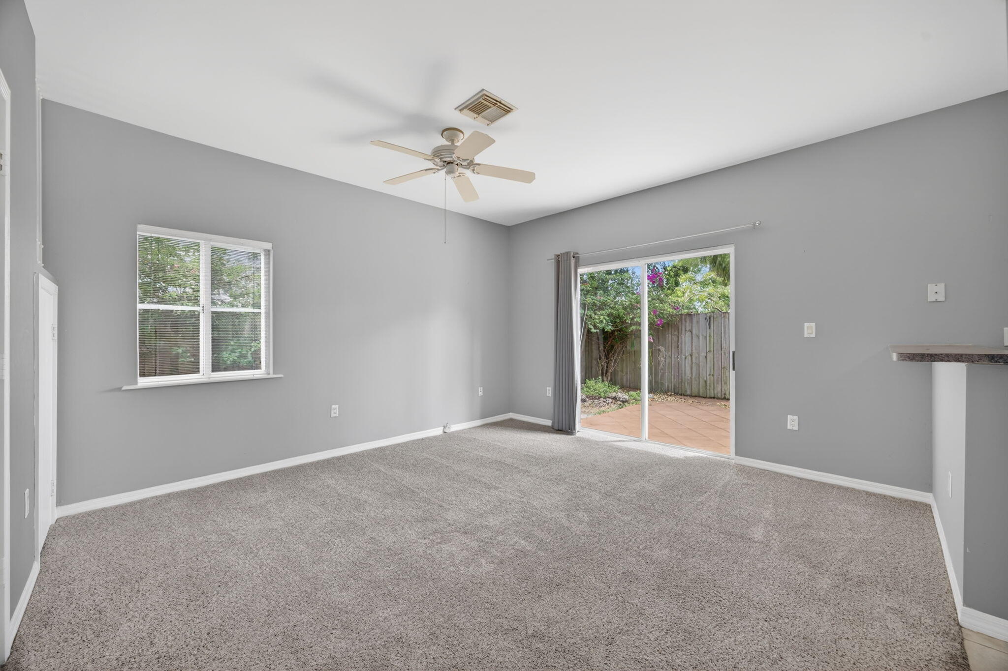 REVISED PLAT OF HILLCREST VILLAS - Residential