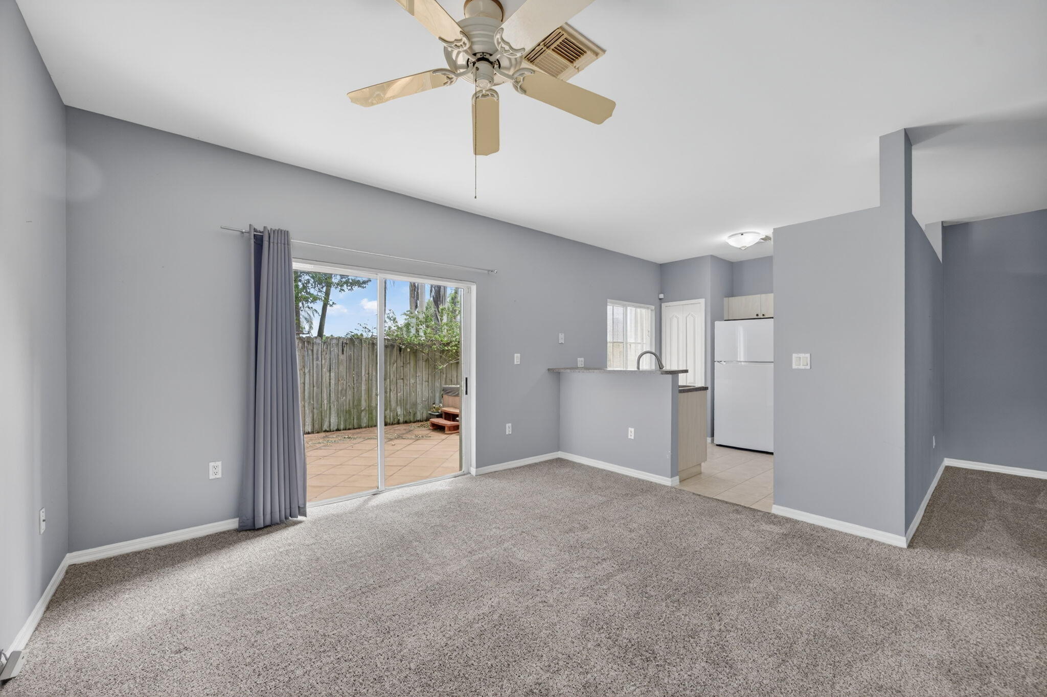 REVISED PLAT OF HILLCREST VILLAS - Residential