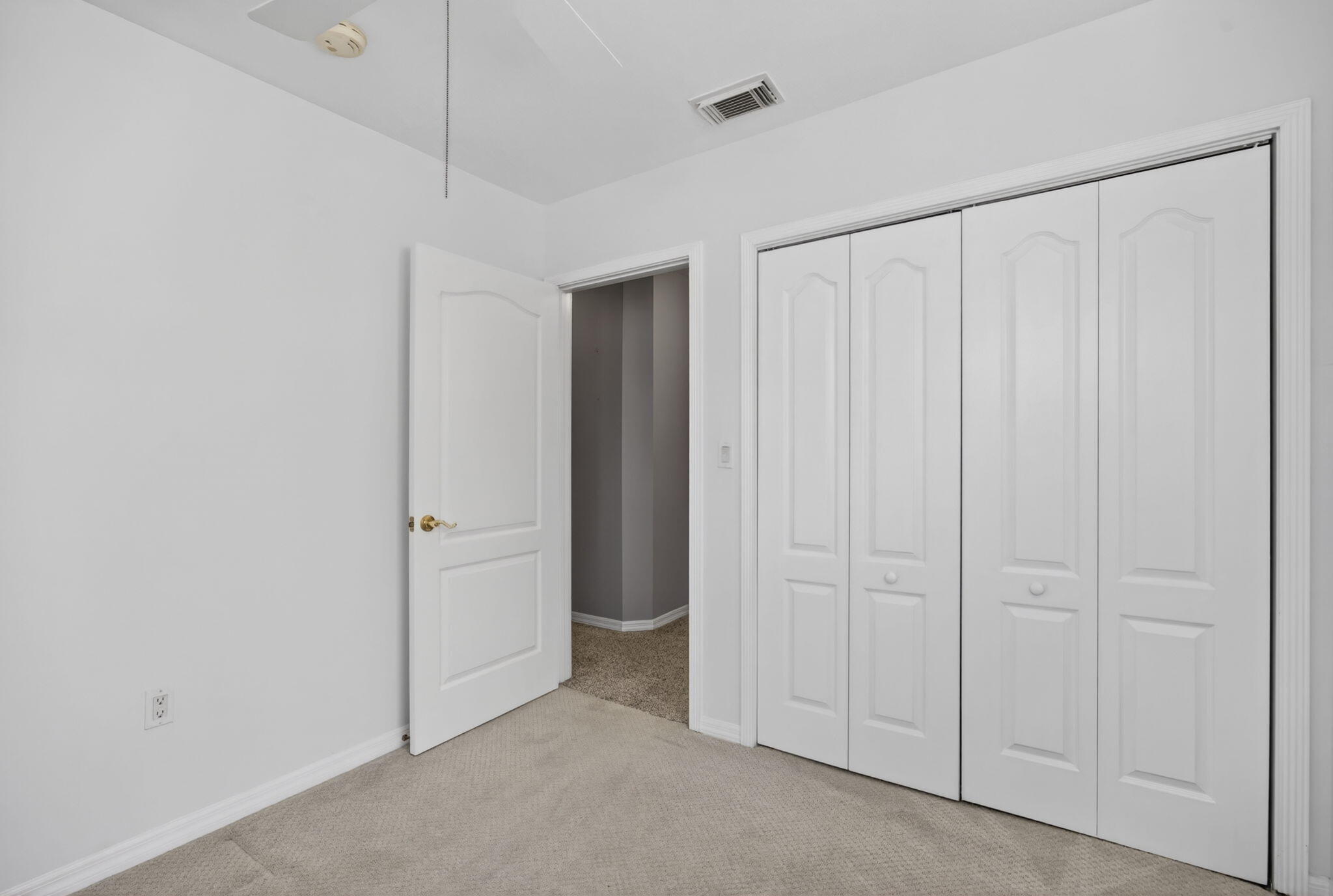 REVISED PLAT OF HILLCREST VILLAS - Residential