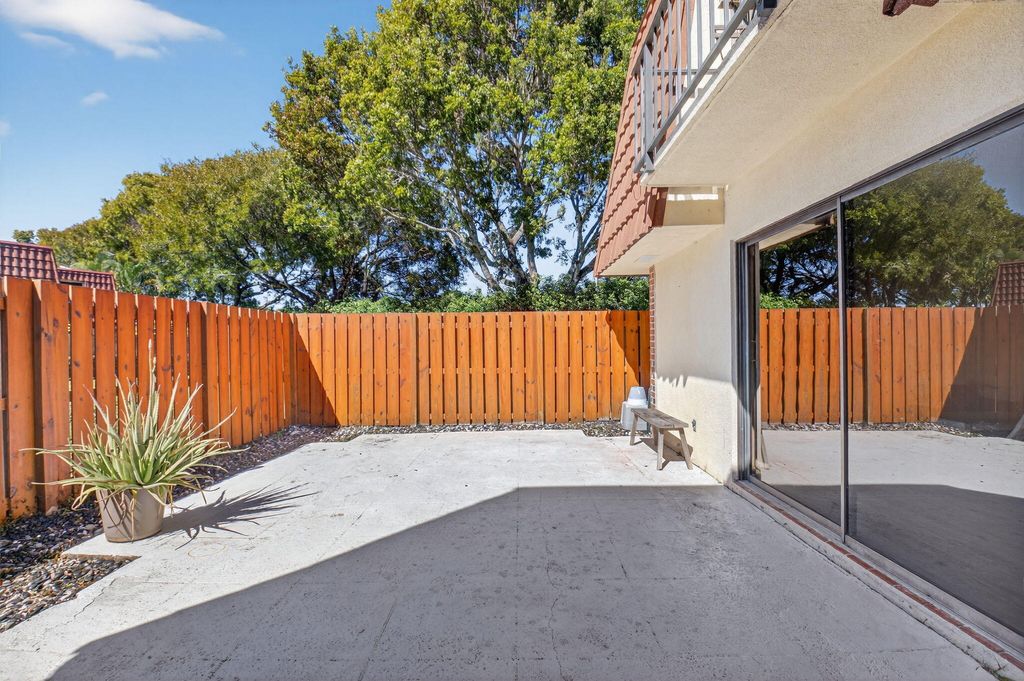 Photo of 3319 Spanish Wells Drive #51-C, Delray Beach, FL 33445 (MLS # R11161510)