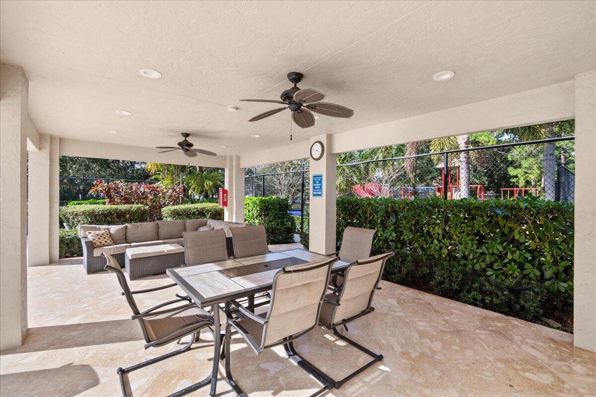 SARATOGA AT ROYAL PALM 2 - Residential