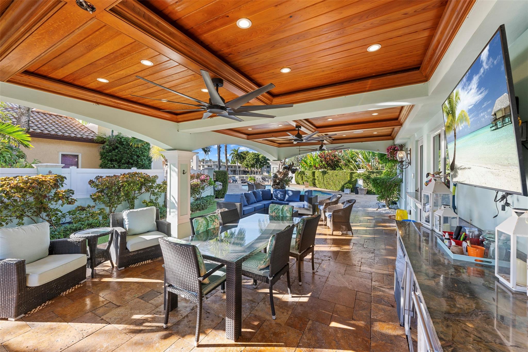 SUNRISE KEY - Residential