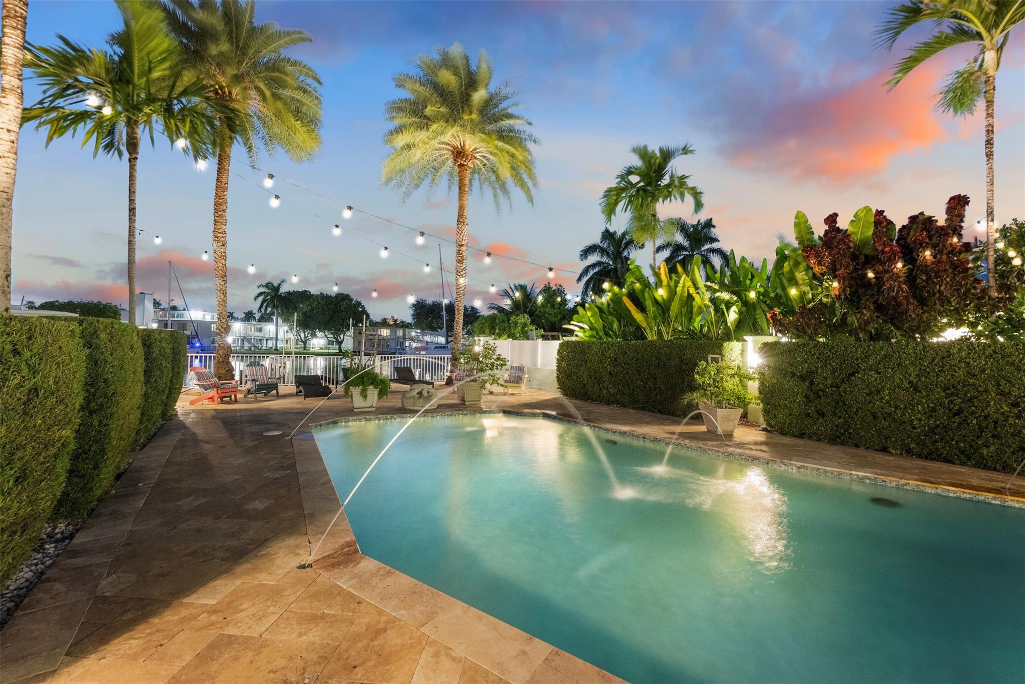 SUNRISE KEY - Residential