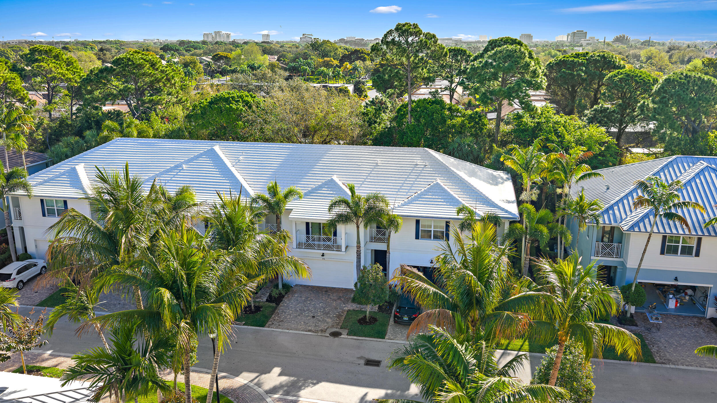 Hampton Cay - Residential