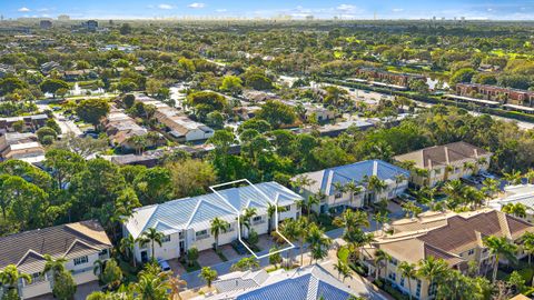 Photo of 1056 Piccadilly St, Palm Beach Gardens, FL 33418 (MLS # B26000970)