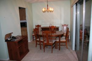 Cresthaven Cond Townhomes - Residential