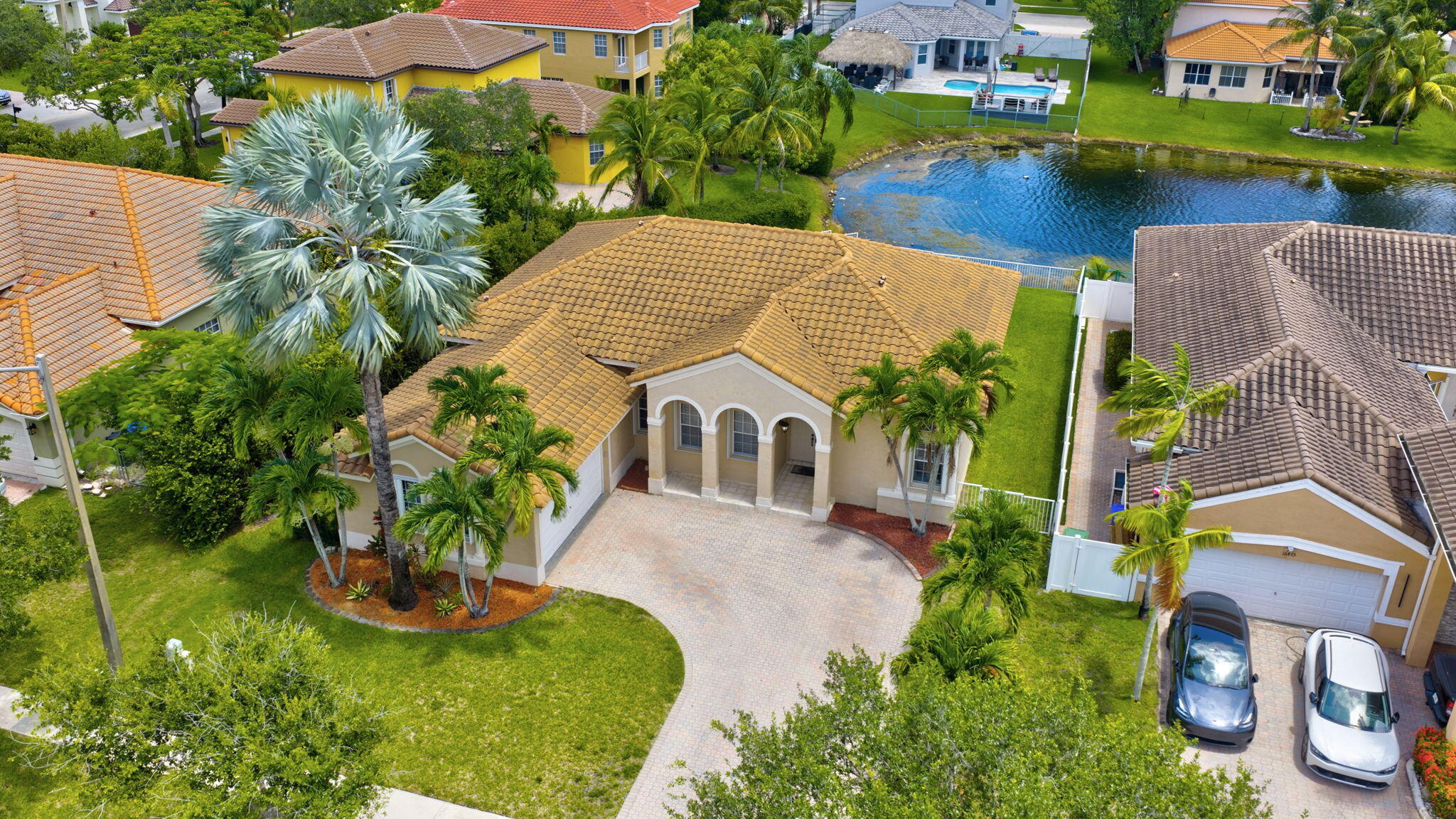 16483 NW 12th Street, Pembroke Pines FL 33028