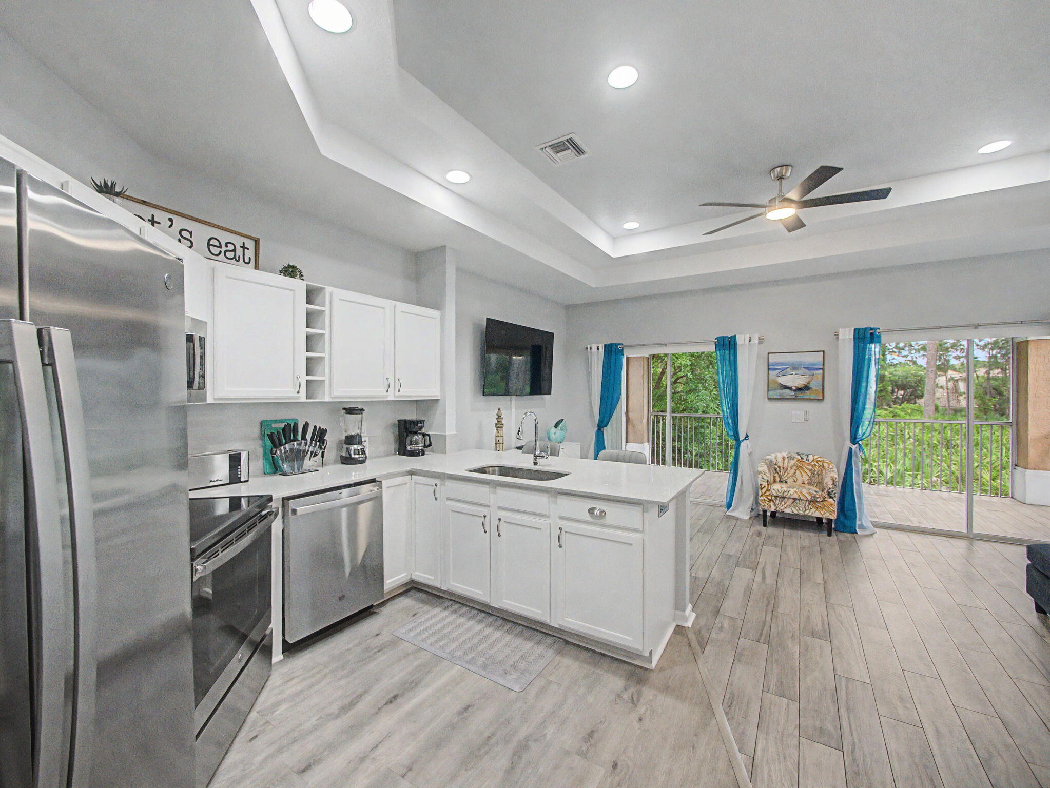 CASTLE PINES CONDOMINIUM - Residential