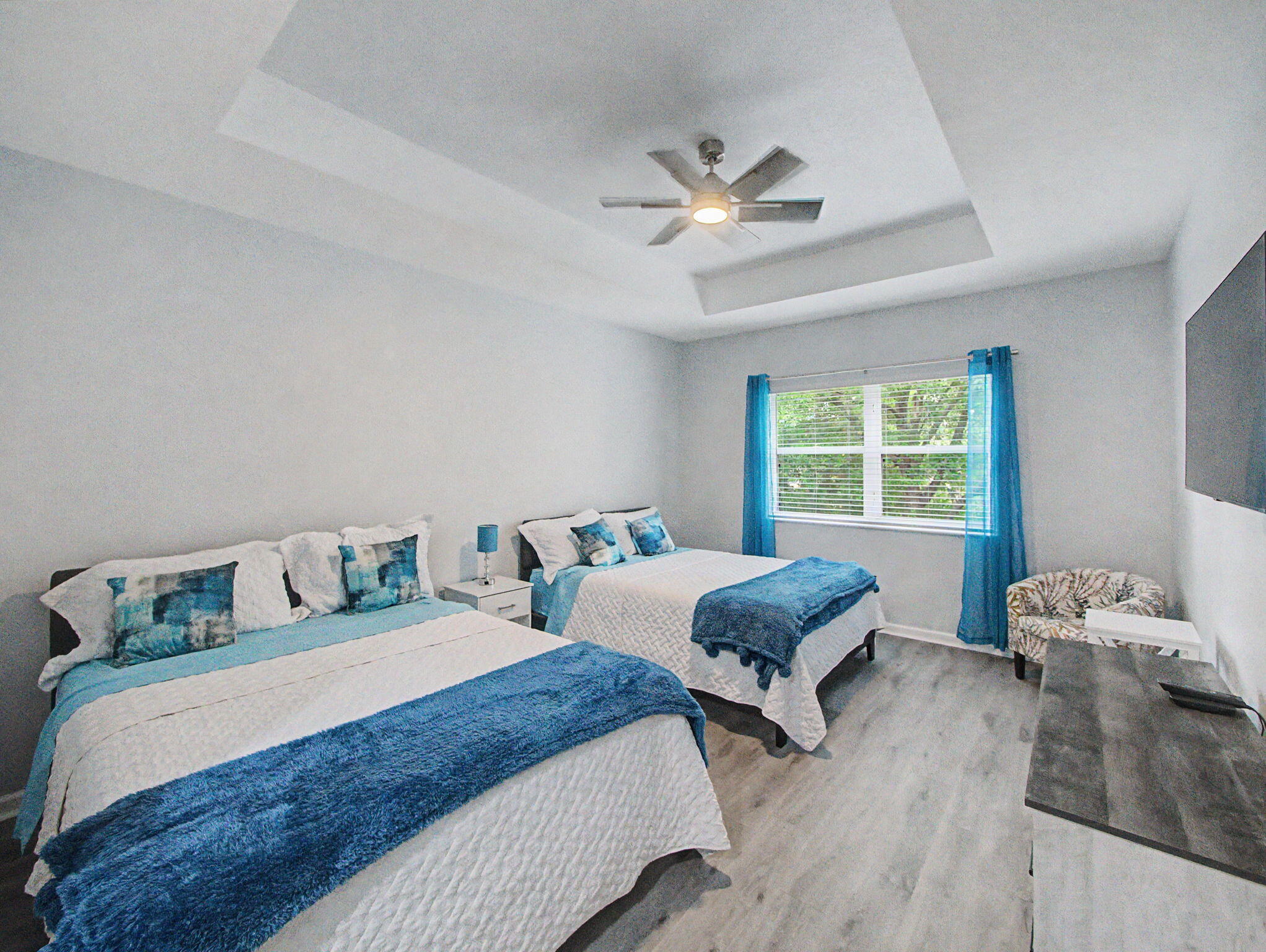 CASTLE PINES CONDOMINIUM - Residential