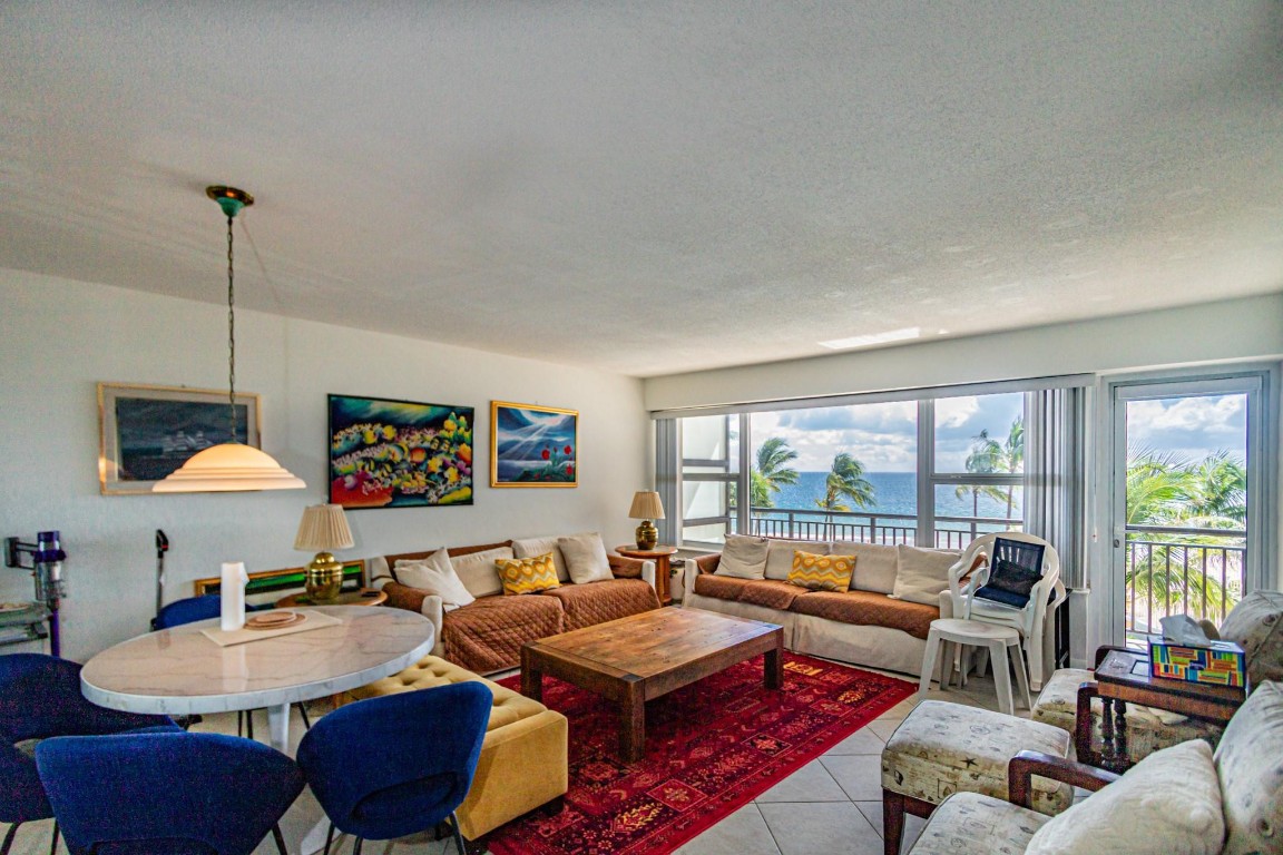 3800 Galt Ocean Drive 310