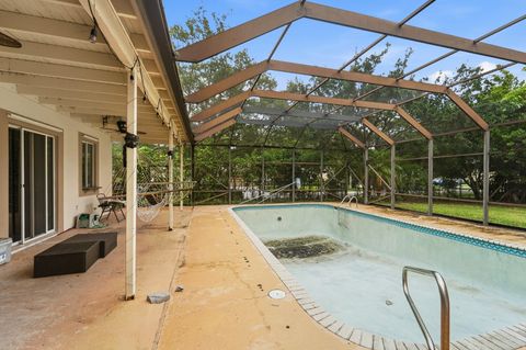Tiny photo for 10710 NW 54th Place, Coral Springs, FL 33076 (MLS # B26036773)