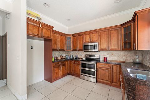 Tiny photo for 10710 NW 54th Place, Coral Springs, FL 33076 (MLS # B26036773)