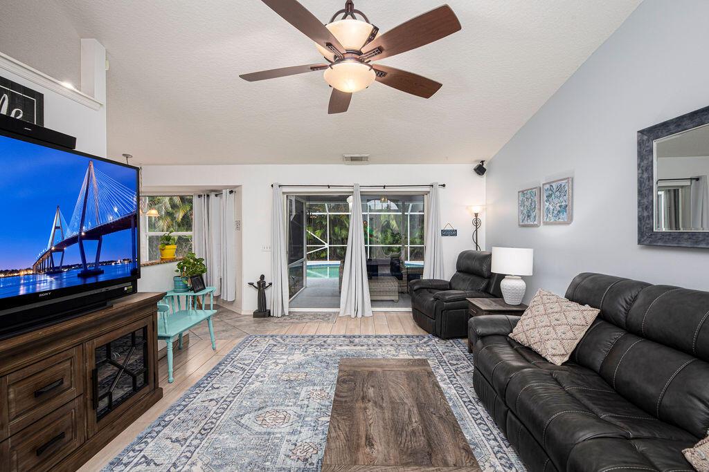 3360 SE East Snow Road, Port St Lucie, FL, 34984/$460,000 4 3360 SE East Snow Road