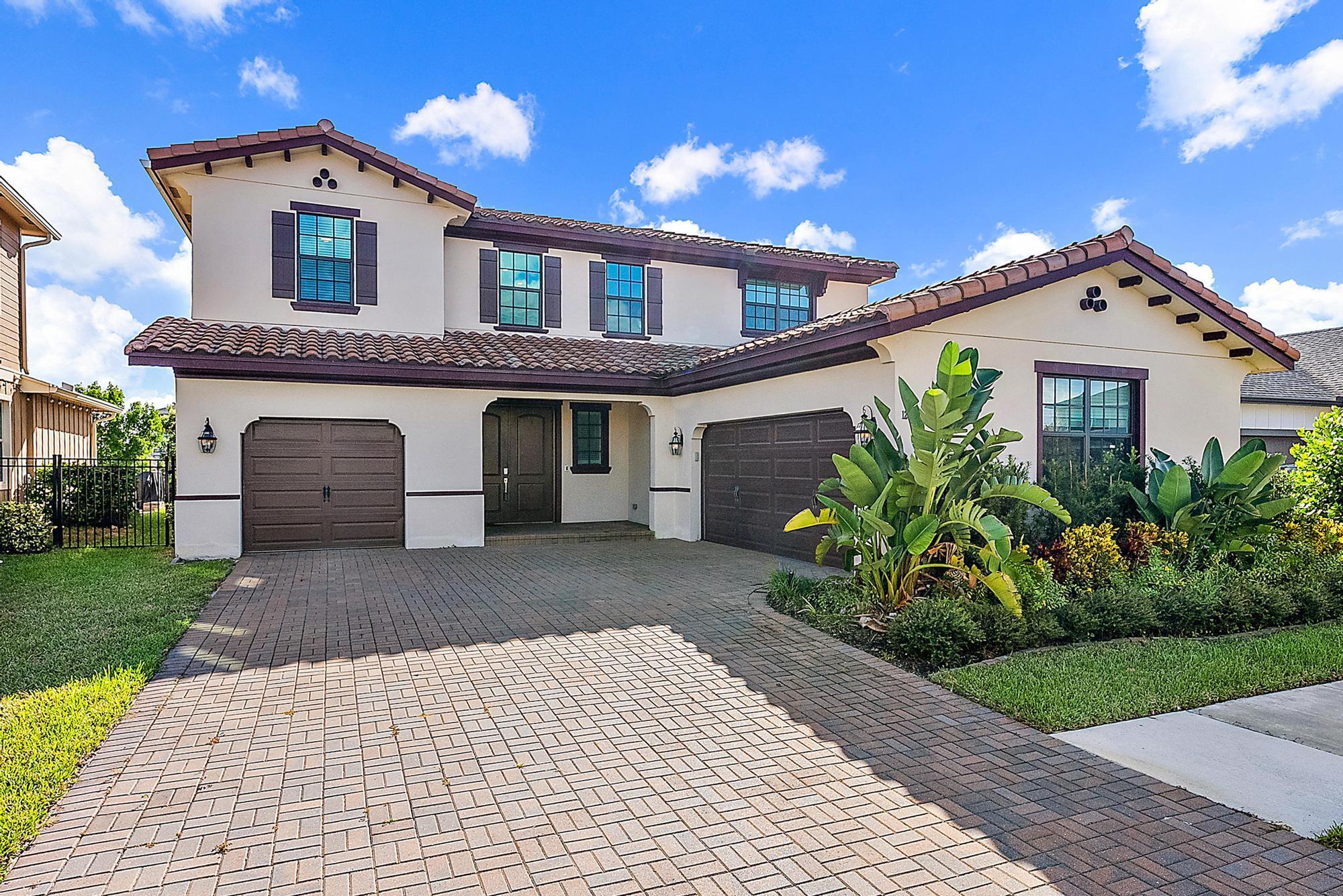 Spacious 4bed/3bath/3car garage Spanish Sage home in Arden Community. Large living areas. Open floor plan. Updated kitchen with a custom backsplash, pantry and center island. Screened patio offering serene views of the large yard. The first floor is designed with a bedroom featuring a full bath, making it perfect for guests. Upstairs, the master bedroom boasts a dual vanity bath and a walk-in closet with custom storage.The laundry room is located between the master suite and two additional bedrooms for efficiency. Come and enjoy the resort-style amenities: 24-hour manned gatehouse, 2-story community lake house, fitness center, illuminated Har-Tru tennis courts, kayak/Canoe/Electric boat to Lake Arden, 5-acre farm and event barn, 20 miles walking trails, top rated schools.