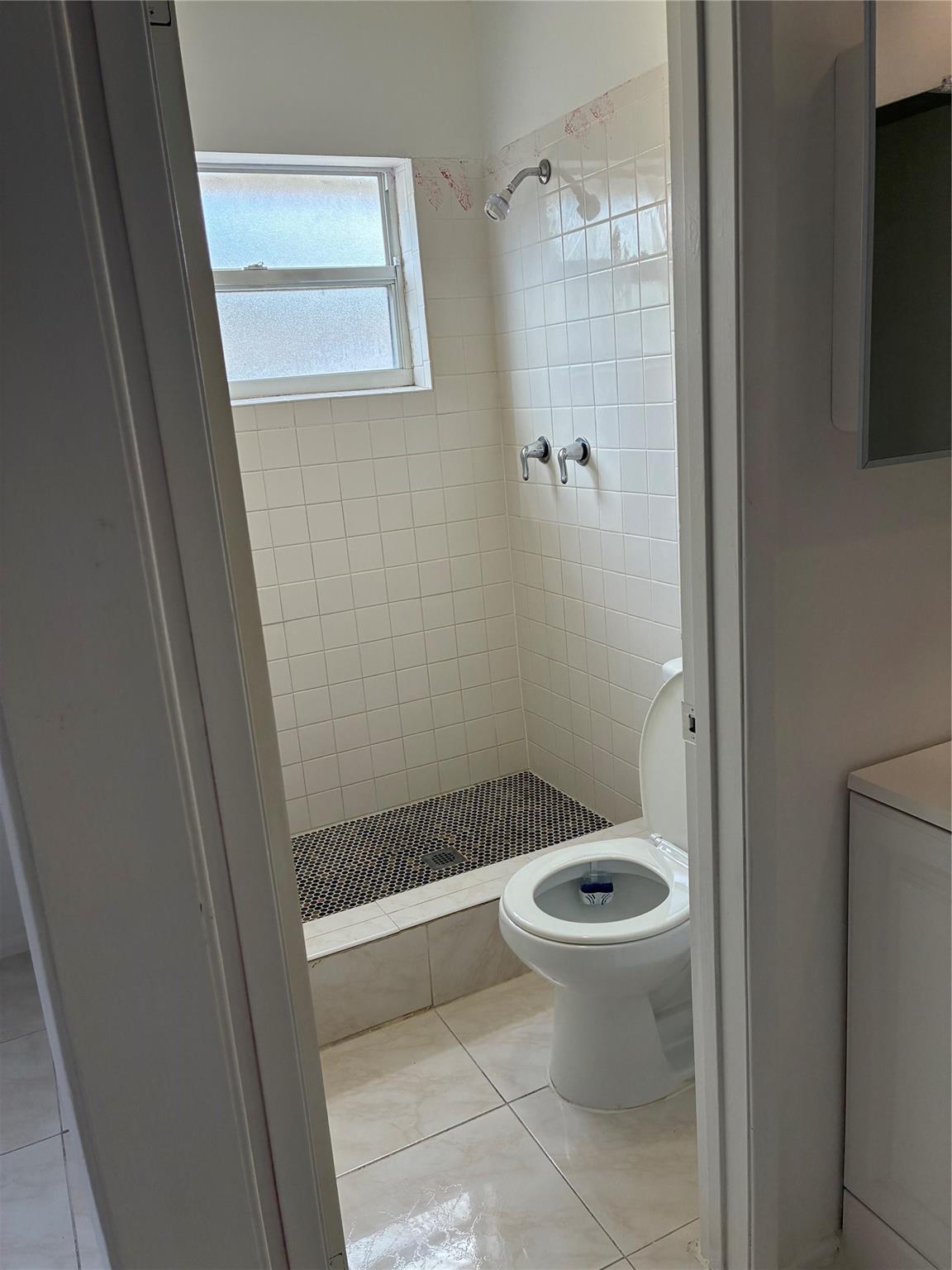 Kendall Green Sec F 53-5 - Residential Lease