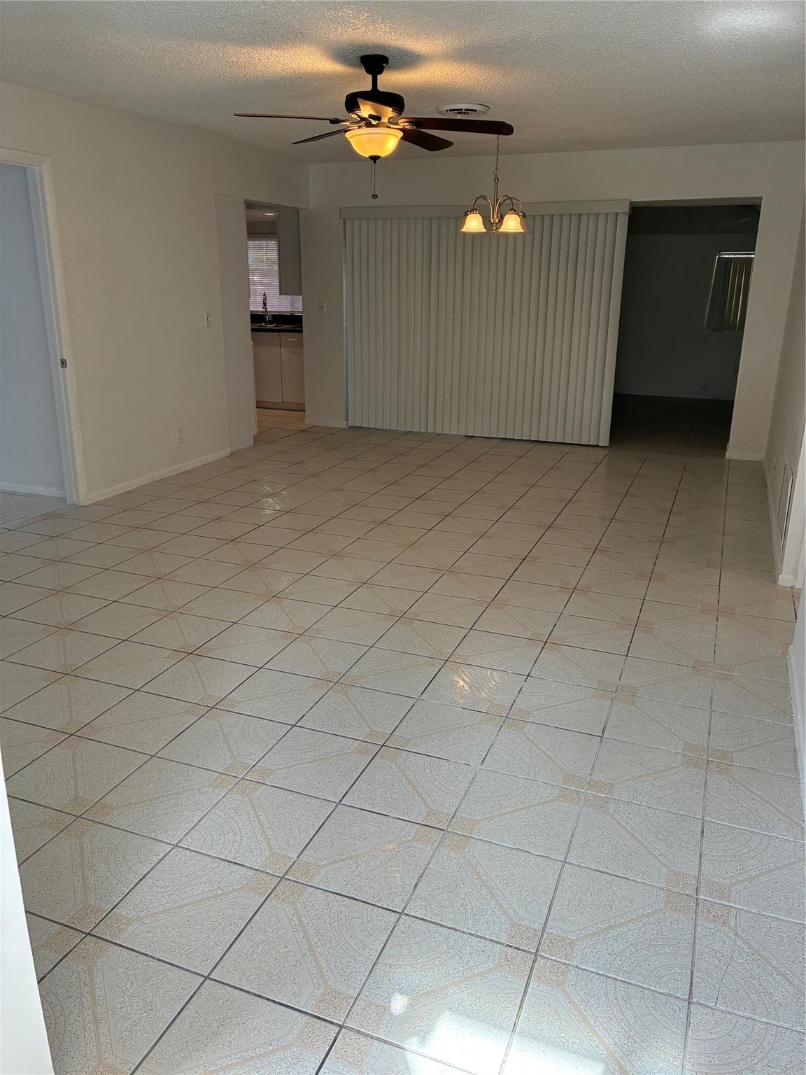 Kendall Green Sec F 53-5 - Residential Lease