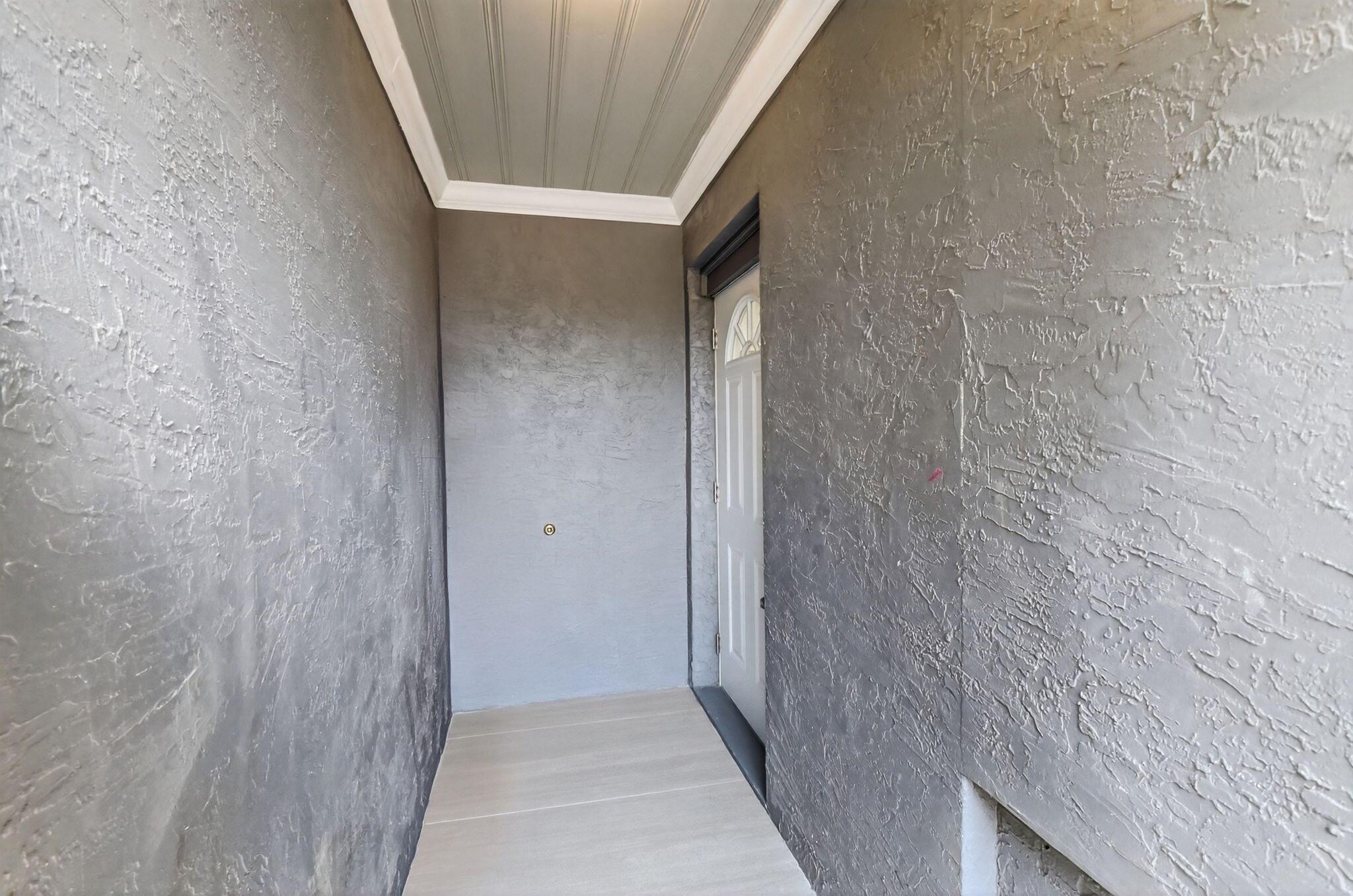 NORTH PALM BCH 1 - Residential Lease