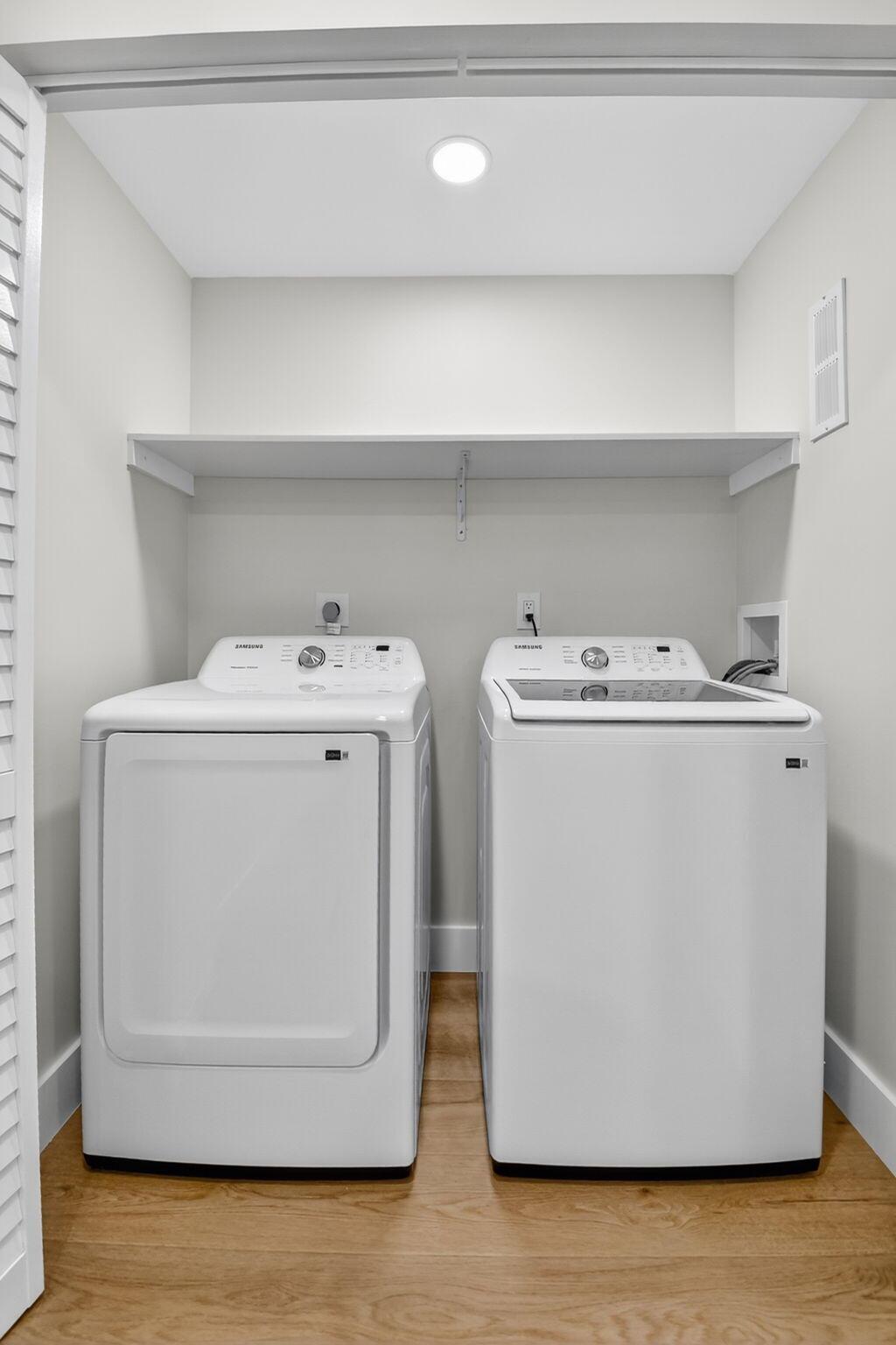 NORTH PALM BCH 1 - Residential Lease