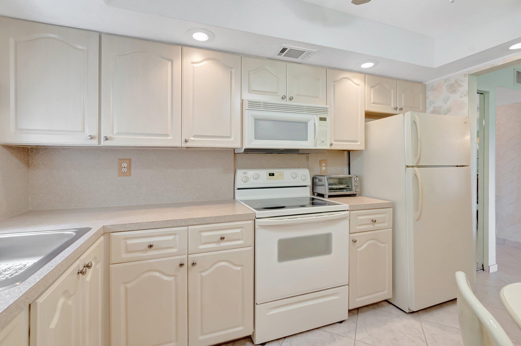 544 Piedmont L