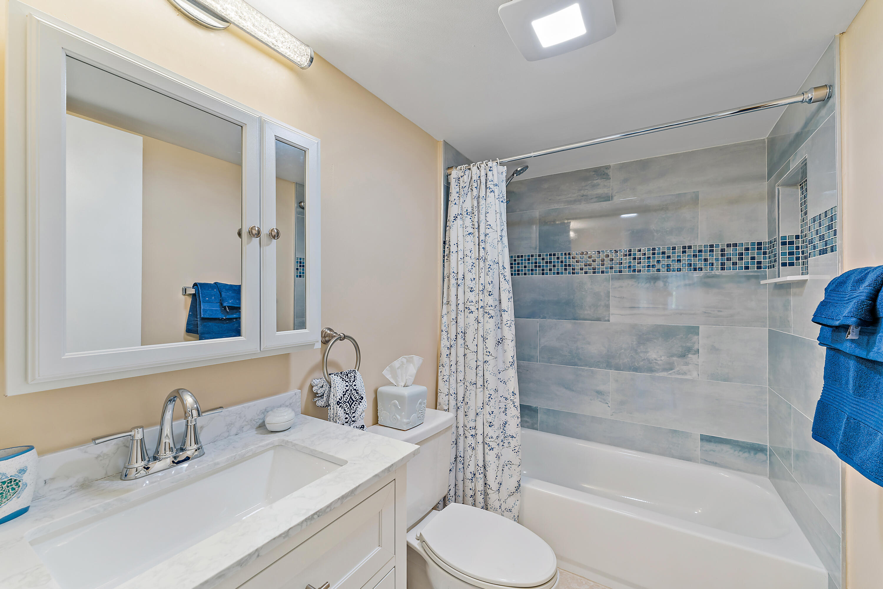 JUPITER OCEAN AND RACQUET CLUB TENNIS VILLA 1,2,3, - Residential Lease