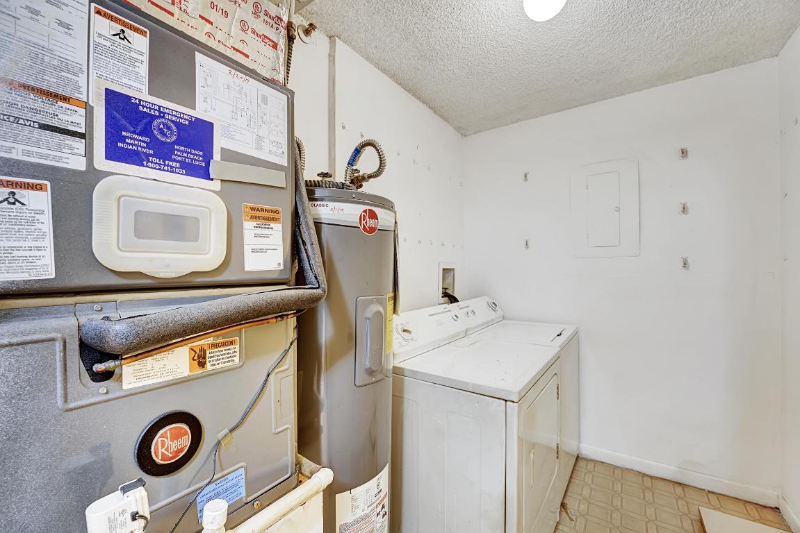 GLENS CONDO - Residential