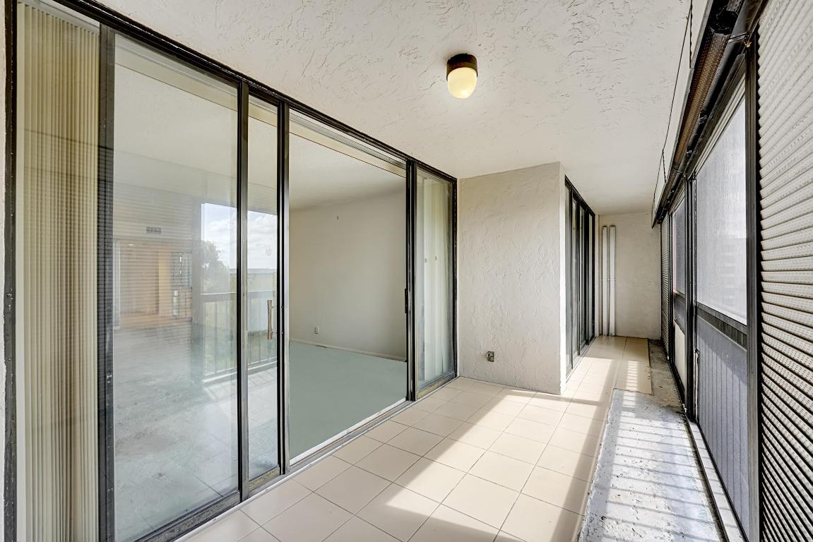 GLENS CONDO - Residential