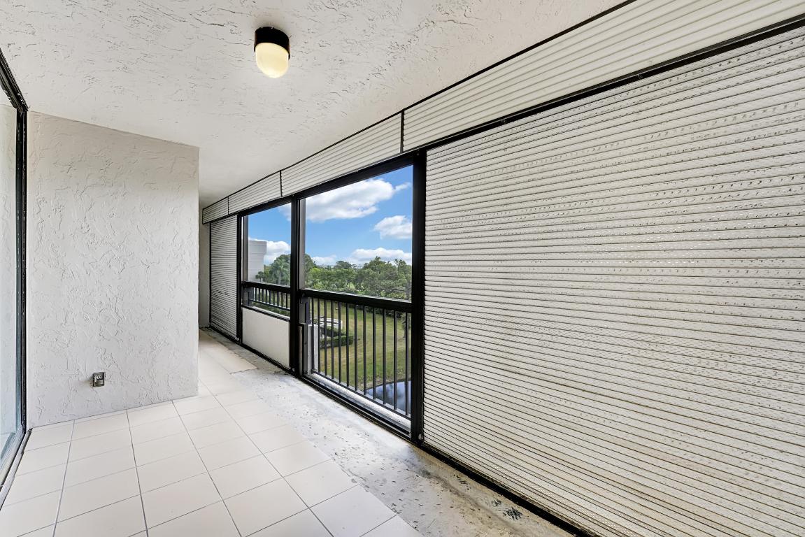 GLENS CONDO - Residential