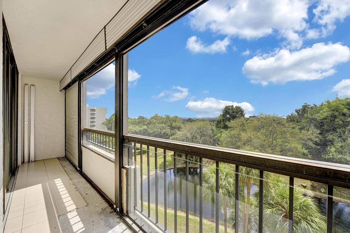 GLENS CONDO - Residential