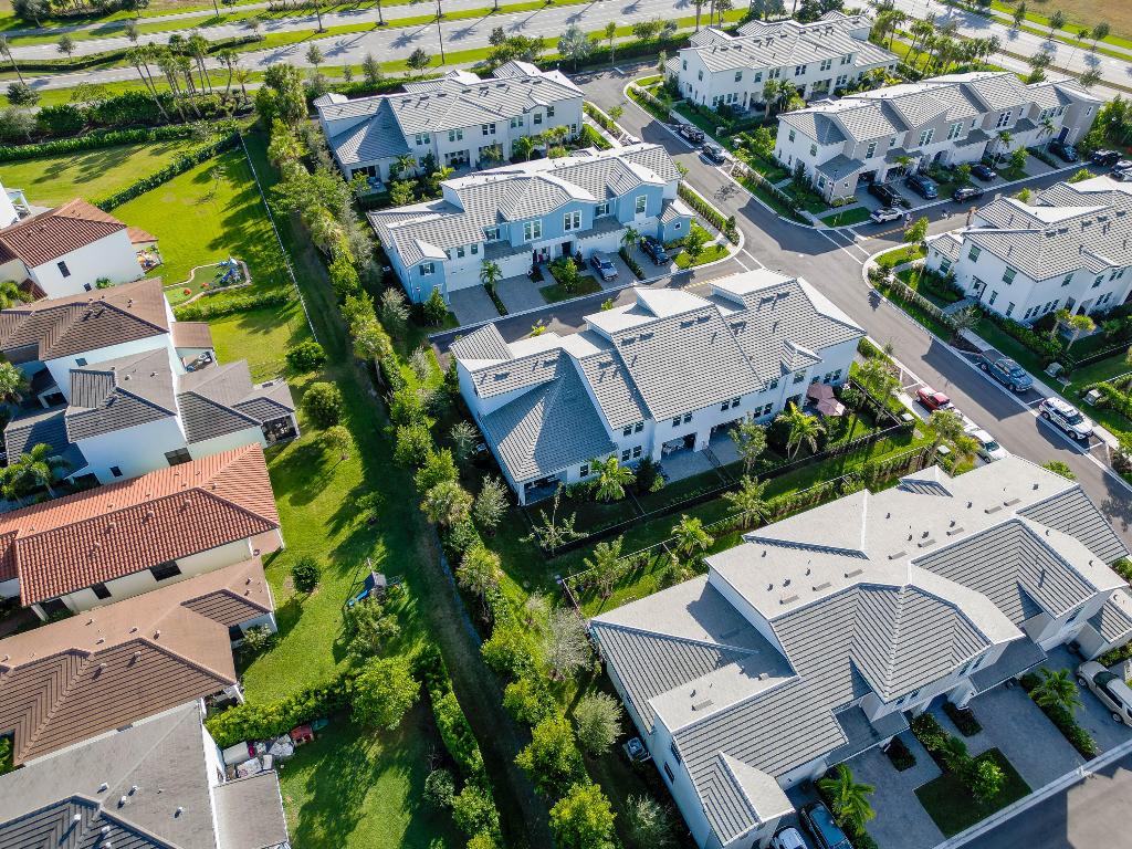 Crossings at Westlake - Residential Lease