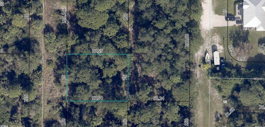 Photo of 2316 96th Court, Vero Beach, FL 32966 (MLS # F10544085)