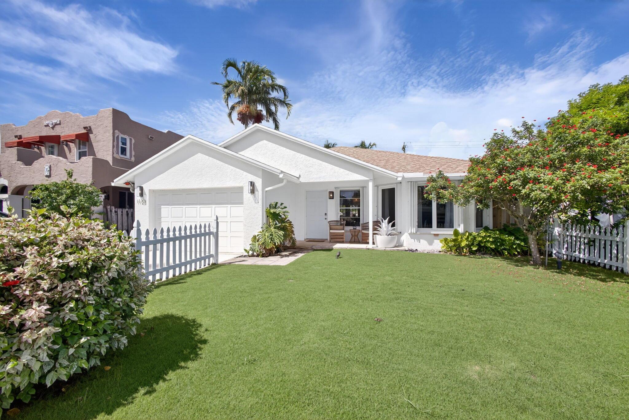 LAKE WORTH TOWN OF - Residential