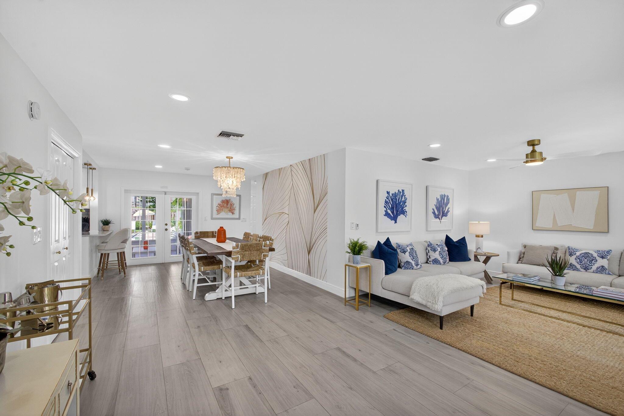 LAKE WORTH TOWN OF - Residential