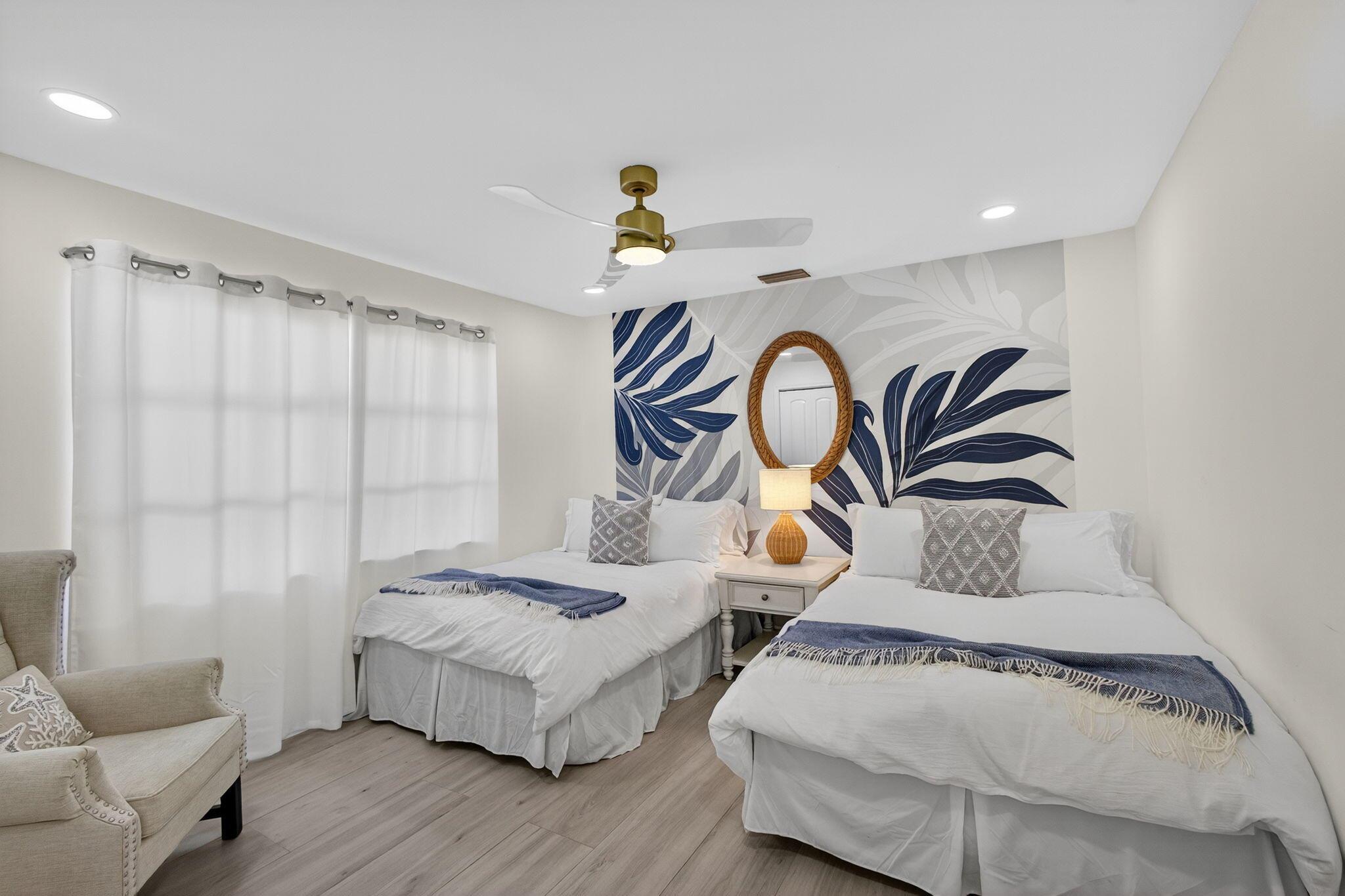 LAKE WORTH TOWN OF - Residential