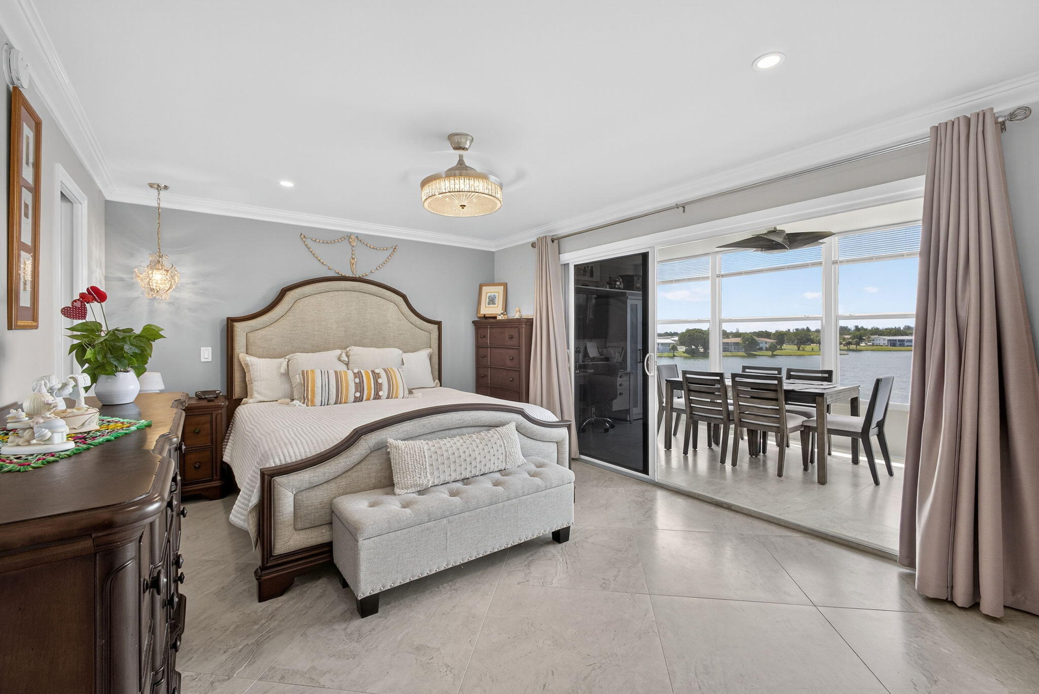 CENTURY VILLAGE DOVER CON - Residential