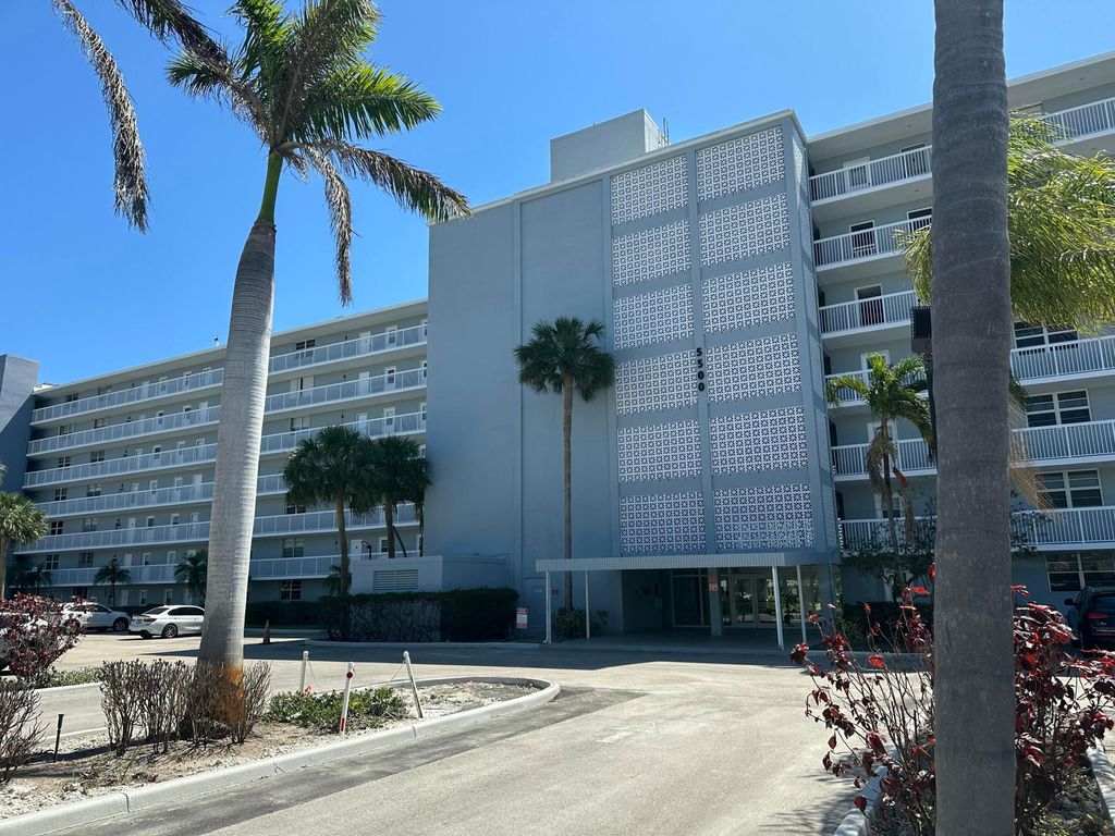 Photo of 5500 NW 2nd Avenue #417, Boca Raton, FL 33487 (MLS # R11082449)