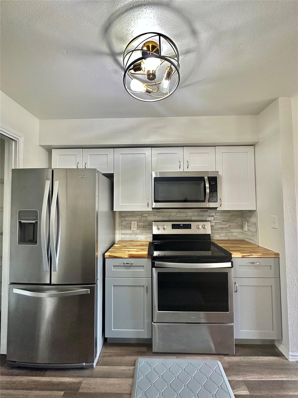 SAILBOAT POINTE CONDO - Residential Lease