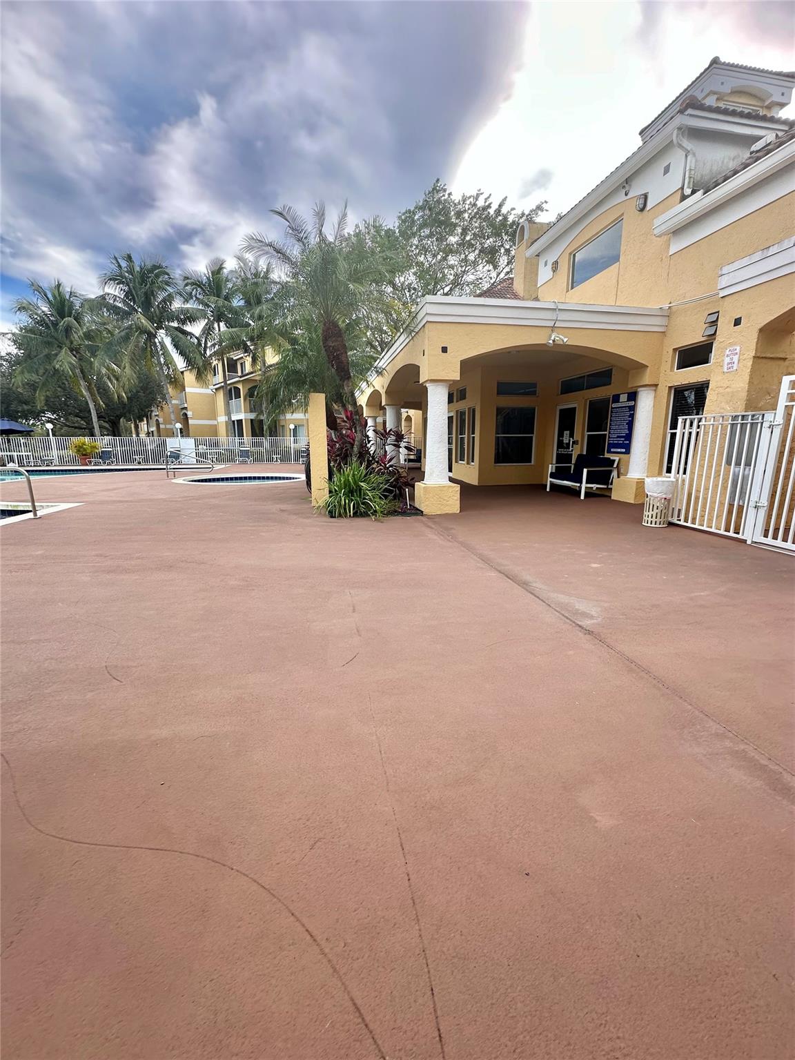 SAILBOAT POINTE CONDO - Residential Lease