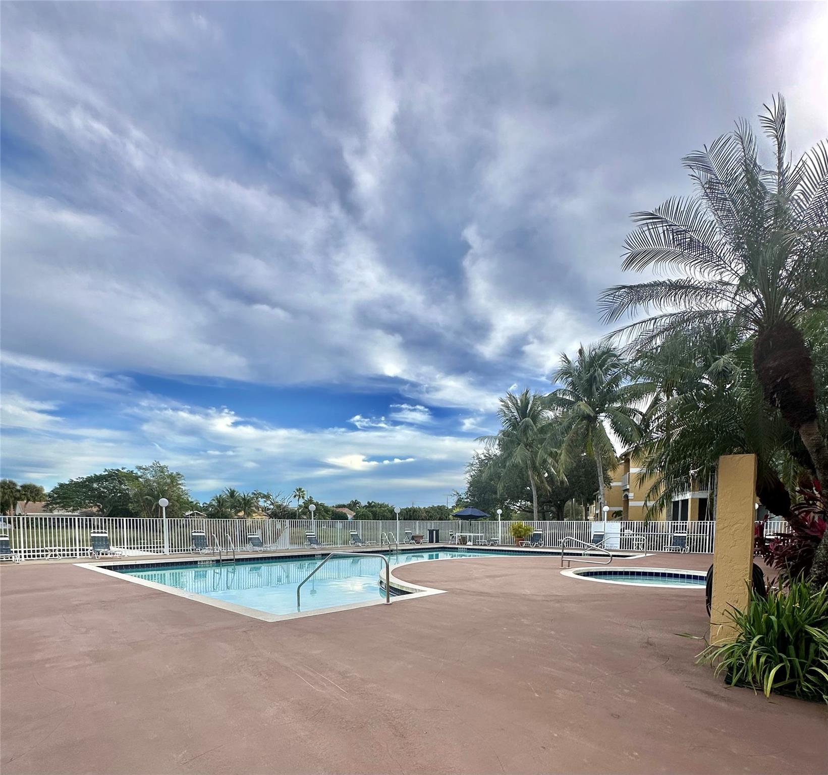 SAILBOAT POINTE CONDO - Residential Lease