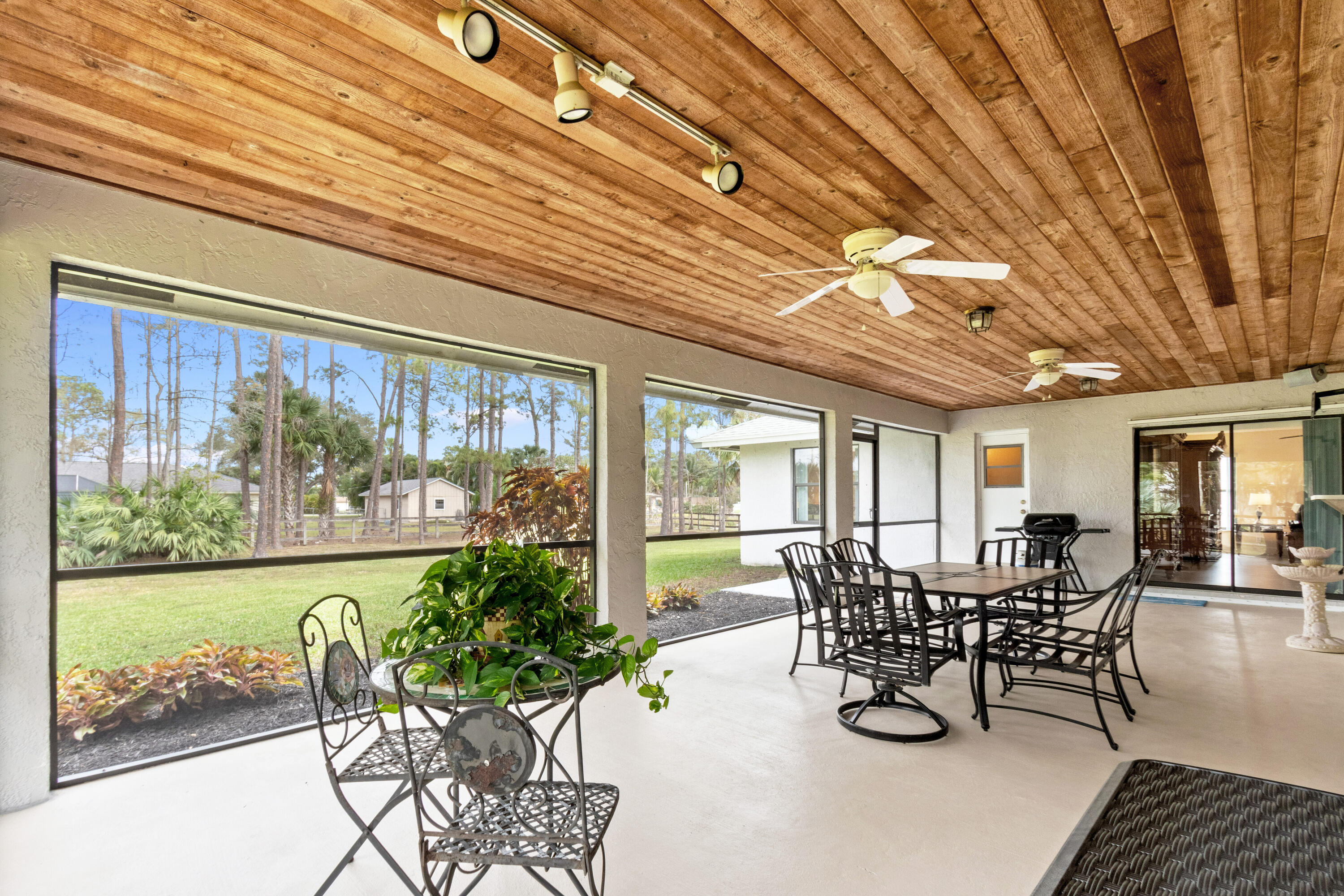 The Acreage - Residential