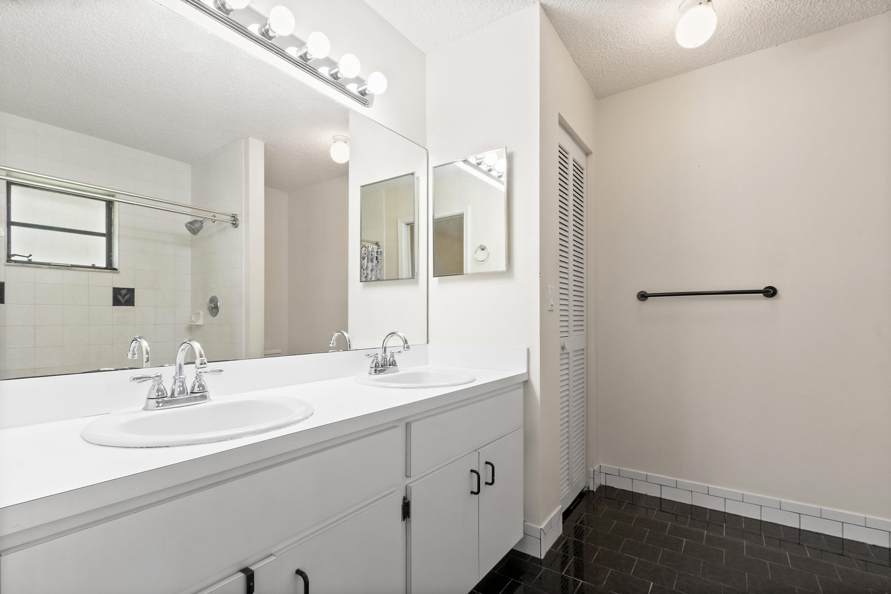 The Acreage - Residential