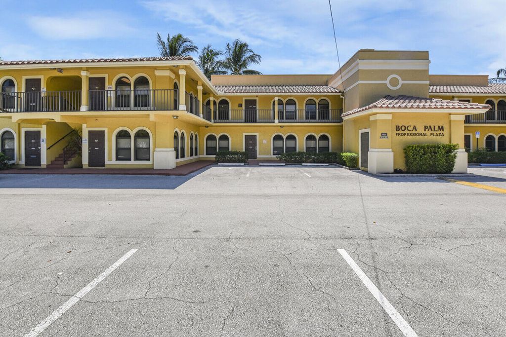 Photo of 6971 N Federal Highway Highway N #E103, Boca Raton, FL 33487 (MLS # B26032061)