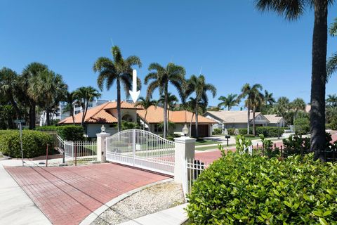 A home in Lake Worth Beach