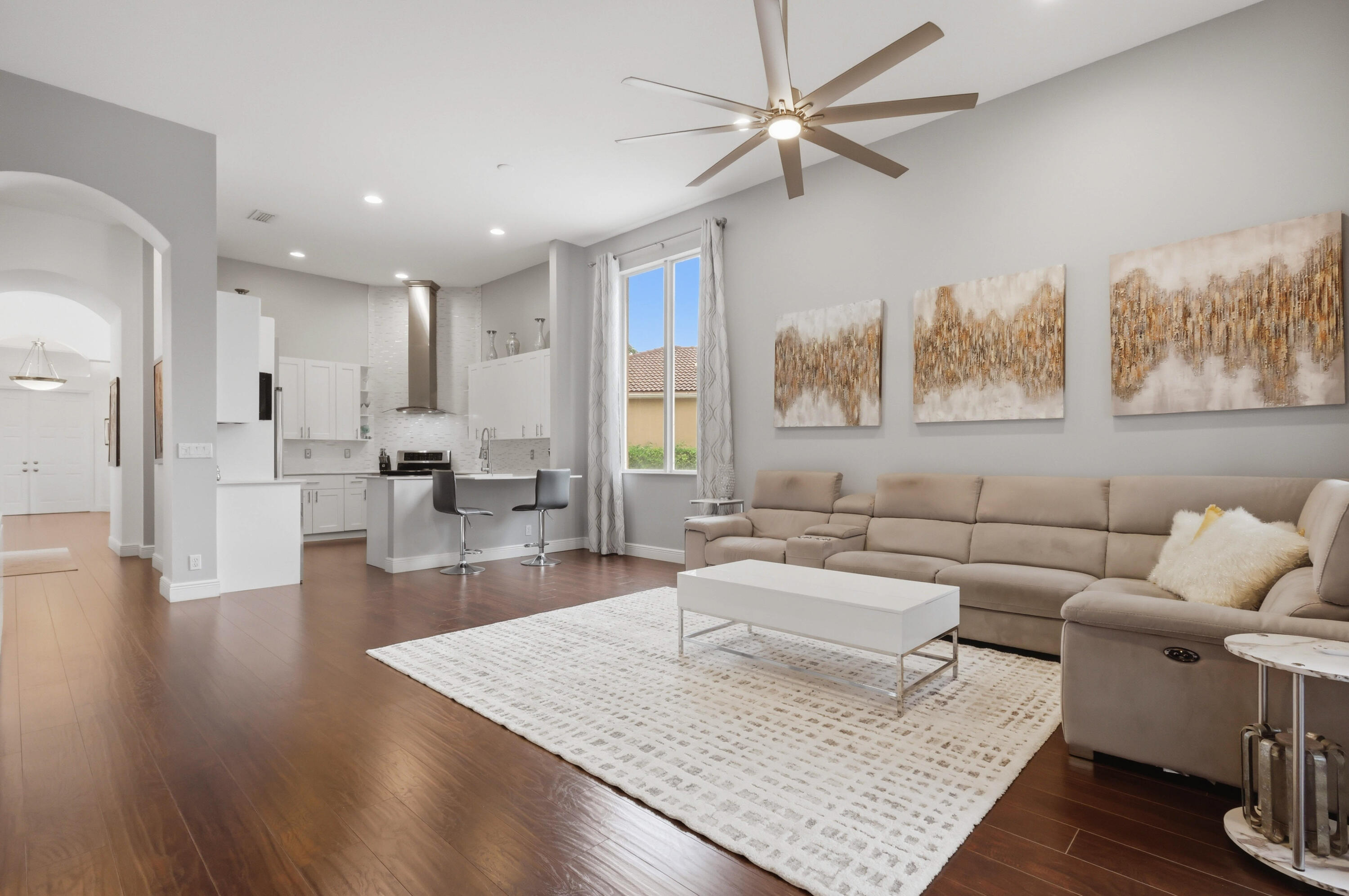 HERON BAY FOUR - Residential