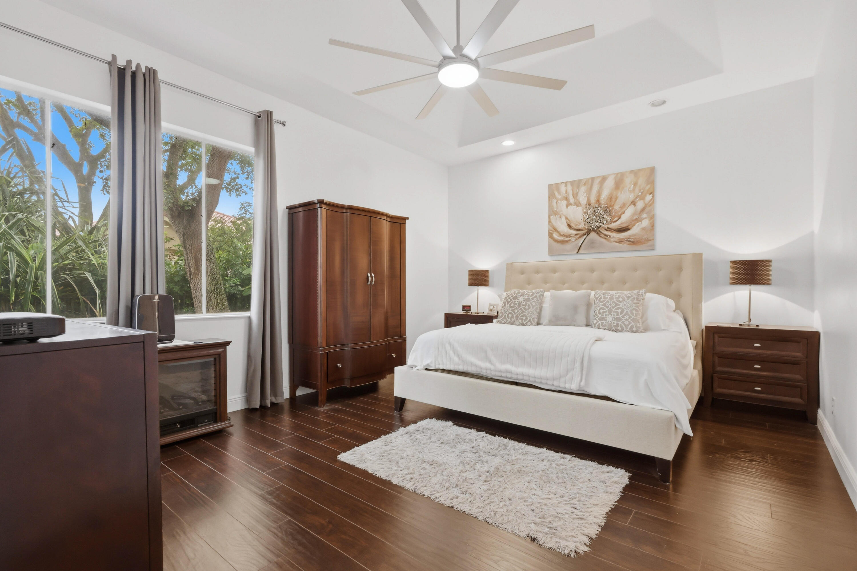 HERON BAY FOUR - Residential