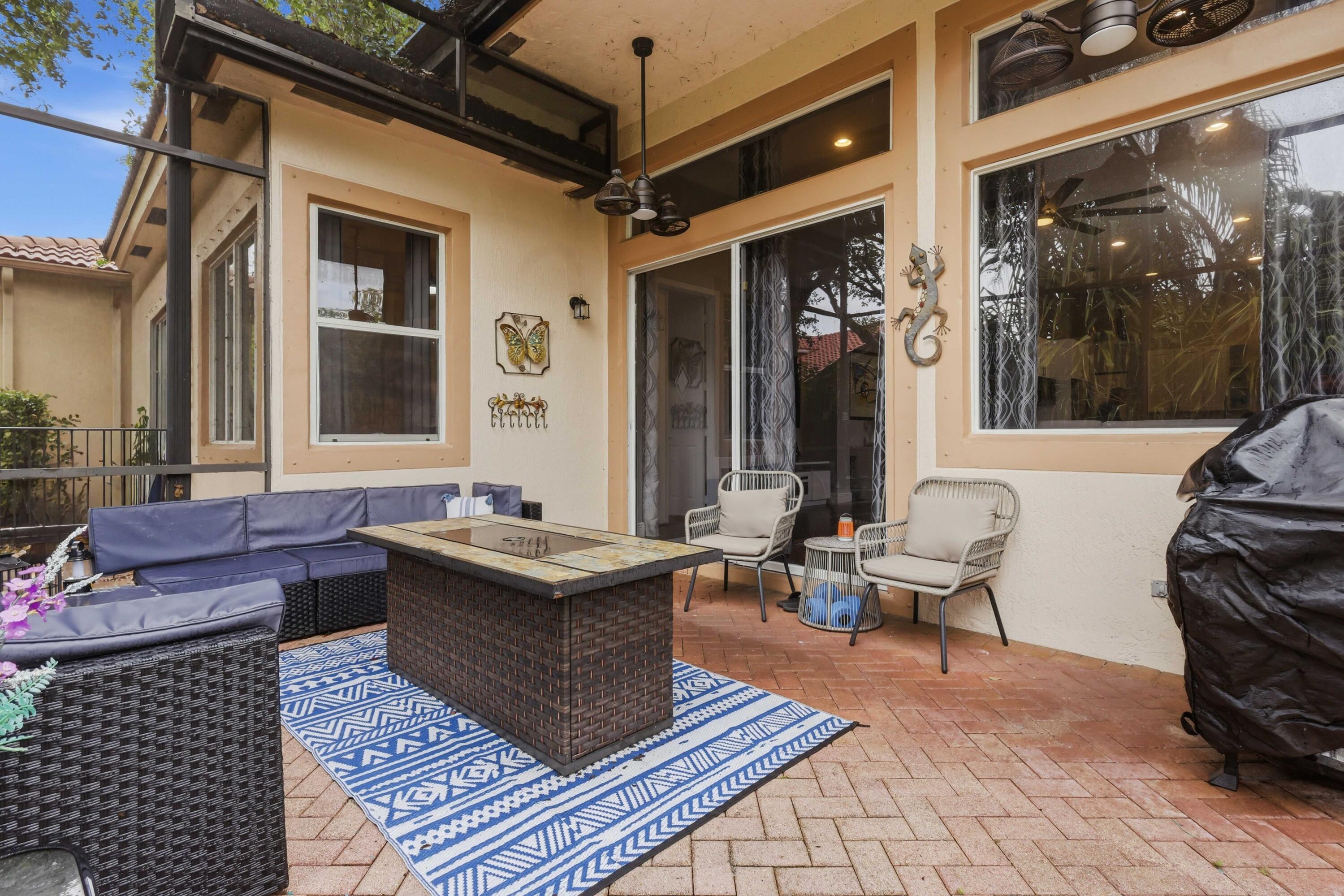 HERON BAY FOUR - Residential