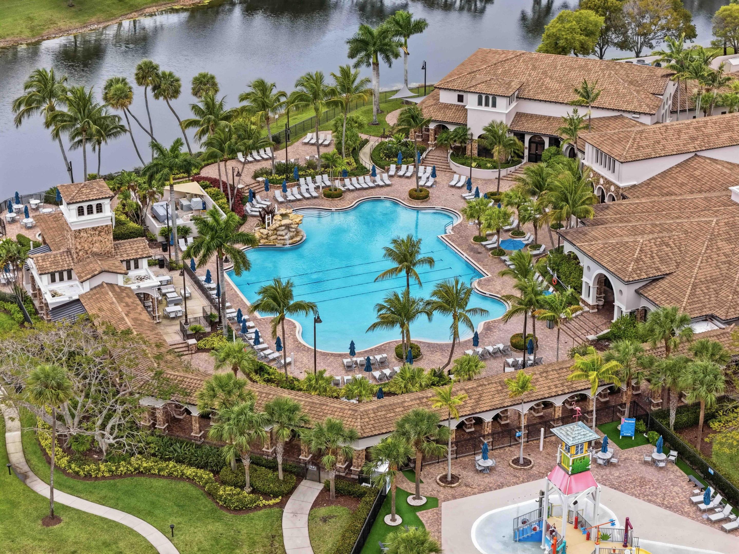 HERON BAY FOUR - Residential